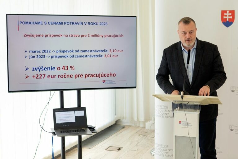 OD JÚNA ZVYŠUJEME PRÍSPEVOK NA STRAVU PRE 2 MILIÓNY PRACUJÚCICH

Ešte pred rokom bol minimálny príspevok na stravu pre zamestnan…