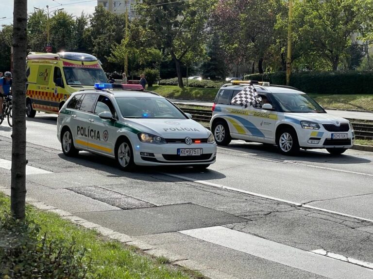 100.ROČNÍK MEDZINÁRODNÉHO MARATÓNU MIERU SME SPOLOČNE ZVLÁDLI NA JEDNOTKU 👏

💪 počas 100. ročníka Medzinárodného maratónu mieru …