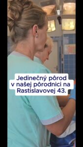 ❤️ RARITNÝ PÔROD: vyjadrujeme obdiv tímu košických pôrodníkov a statočnej 35-ročnej mamine, s ktorou priviedli na svet dvojičky …