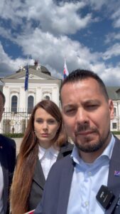 Pán Pellegrini, máte možnosť na reparát.